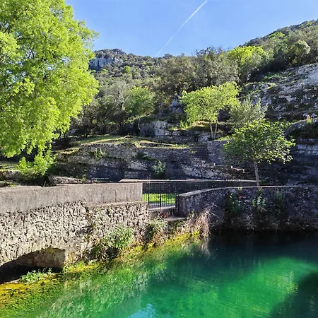 Domaine De Bagard - Village De Gites - Nature Et Authenticite Sauve Buitenkant foto